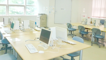 情報リテラシー自習室